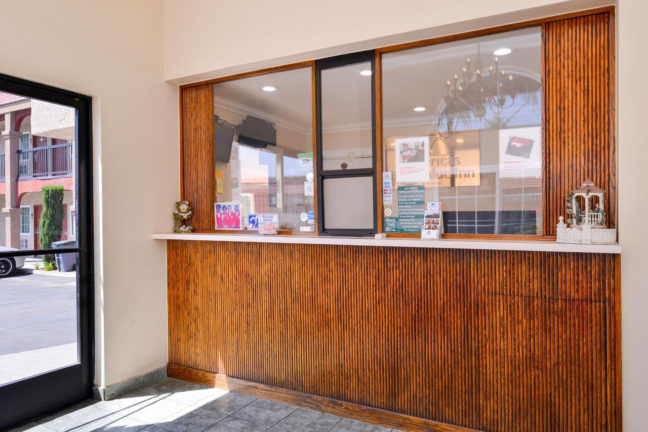 Americas Best Value Inn-Rialto Exterior foto