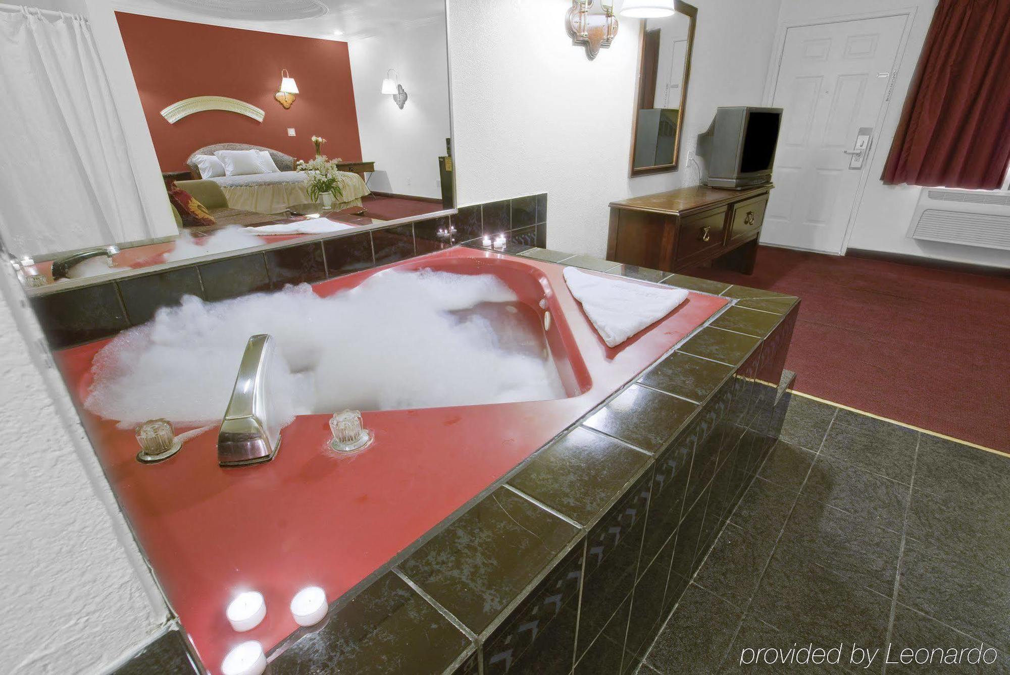 Americas Best Value Inn-Rialto Zimmer foto